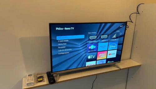 02 - ESTÚDIO NA SAVASSI com Wi-fi, TV, Vaga de garagem, Cozinha completa - Foto 2