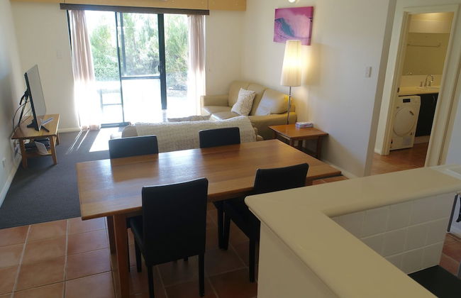 Margaret River Beach Apartments - Photo 13