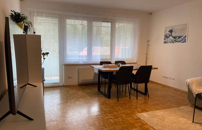 Cozy Graz Apartment Near City Center - Foto 12