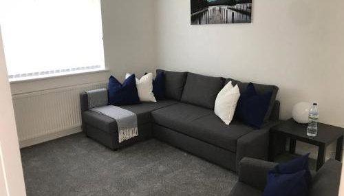 Property Hunter 25 - Photo 5