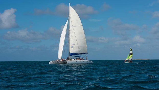 Bateau pour l'activité de snorkeling