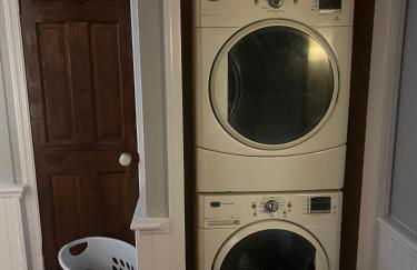 2 Br Victorian Apt 2800 sq ft 2 floors with Full Kitchen 2 baths and Laundry - Foto 19