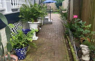 Walk to Jazz Fest from Garden Cottage - Foto 8