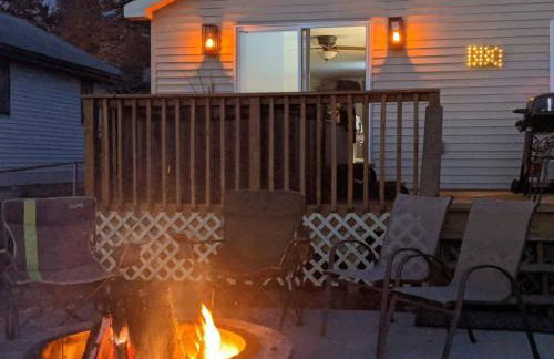 Gorgeous Nautical 2bed 2bath Lake House Chain O Lakes with Hot Tub - Foto 2