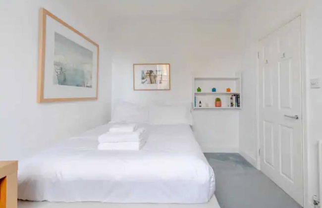 Beautifully Designed 2BD House - by Queen's Park! - Foto 3