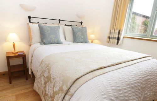 Stone Cross - Photo 10