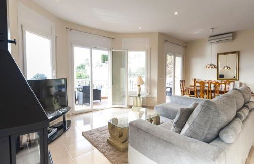 Holiday Home in Empuriabrava with Private Pool - Foto 9