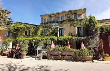 Luxurious Provencal Village House, Walk to Village Pool - Foto 47