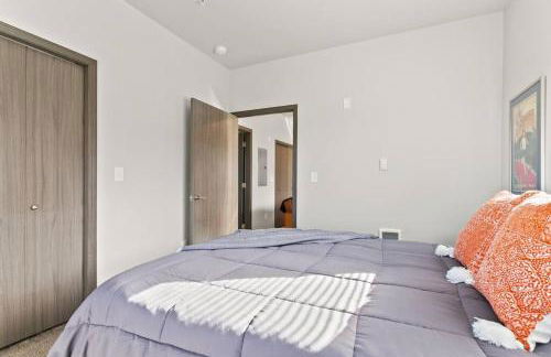 New 2 Bed 2 Bath Near Perry District and DT - Foto 8