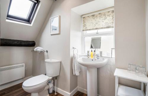 Box Cottage - Photo 8