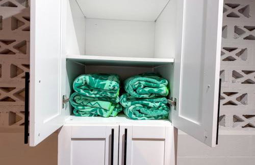 Jax 5BR Family Paradise -Hot Tub-Game Room-Patio- - Photo 28