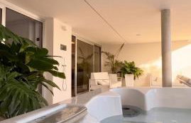 Grand Horizon Luxury Boutique Suites - Photo 82