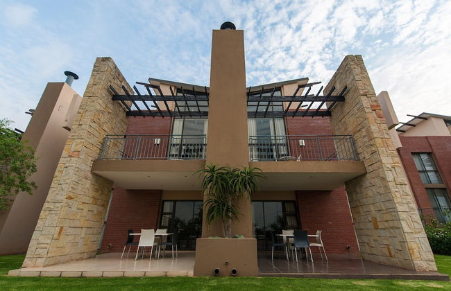 All Suite on 14th - Photo 17