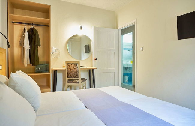 Sergiani Garden - Photo 13