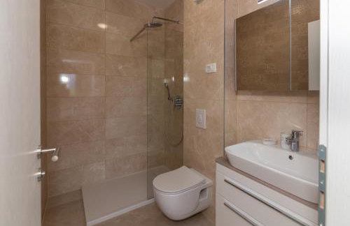 Apartman DIJAMANT Živogošće - Photo 18