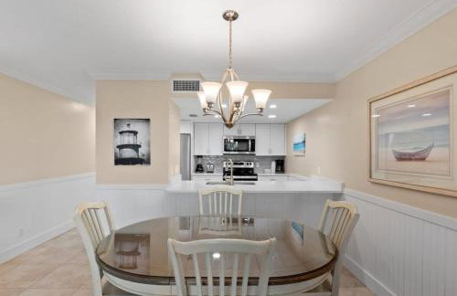 Beach Villa 2426- Captiva One Bedroom Deluxe Beachfront Residence - Photo 7