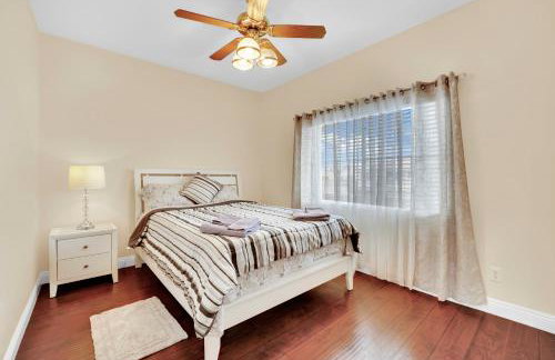 Spacious 6-bedroom house in Las Vegas - Photo 21