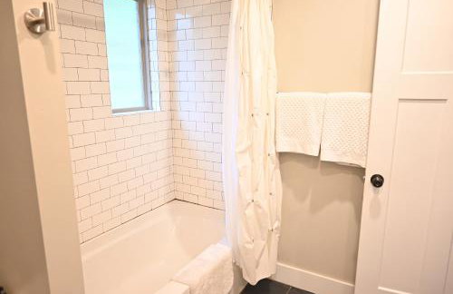 Black Mntn Modern Lux 2BR/2B w F place, Asheville - Foto 13