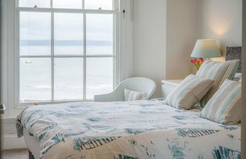 Belle Vue Court - 2 Bedroom Apartment - Tenby - Photo 72