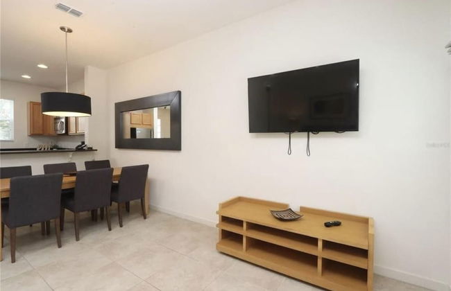 Gated Community With Private hot tub Near Disney!!! - Foto 9