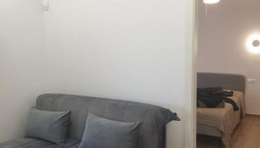 Newly Renovated Varkiza Beachside One Bedroom with Large Terrace - Foto 3