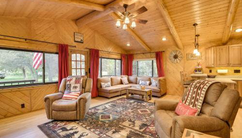 Creekside Ten Sleep Vacation Rental and Deck and Grill - Foto 3