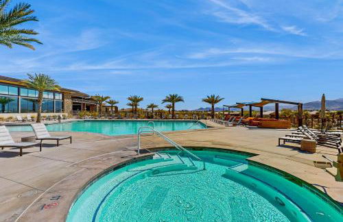 Bright desert oasis with hot tub and grill, shared pool and tennis in 55 plus community - Foto 38