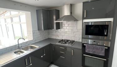 2 bed semi-detached house - Foto 3