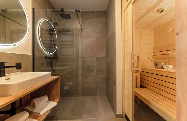 Pure Alpine Suites - Photo 44