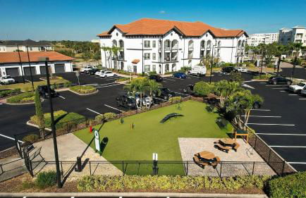 Landing Spectacular 1BD Pool Courtyard - Foto 20