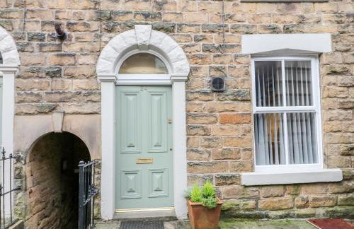 Spring Bank Cottage - Photo 2