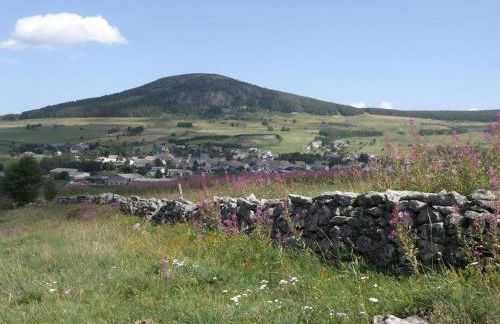 PETITE MAISON AU CALME AVEC VUE MAGNIFIQUE ! - Foto 29