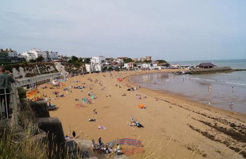 Viking Villa - Photo 18