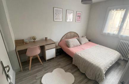 Appartement à 2 pas du centre, 2 chambres, 4 a 6 personnes, parking, Netflix - Foto 2