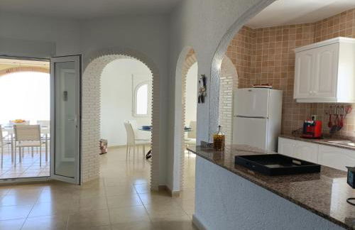 Amplia villa en El Ràfol d'Almúnia - ES-373-48 - Foto 10