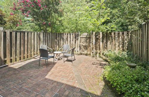 Sleeps 6, Nature trails, 40 Mins to DC, 2 cars MAX - Foto 23