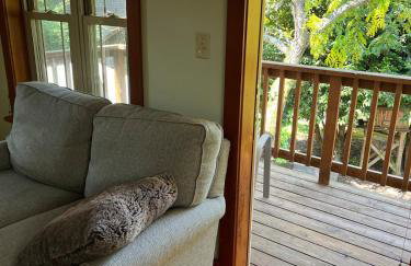 Art and Book Lovers - Photo 2