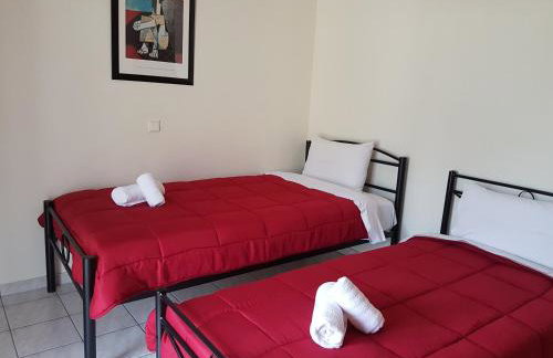 Cave Apartments - Photo 18