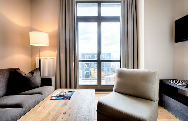 Mondrian Suites Berlin Checkpoint Charlie - Photo 26