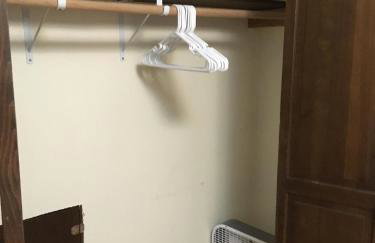 Glacier Guest Room - PRIVATE ROOM IN SHARED HOUSE REDUCED PRICE ON TOURS - Foto 8