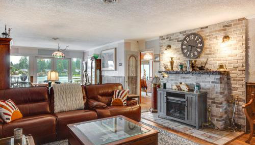 Tacoma Home on Steilacoom Lake with Dock! - Foto 3