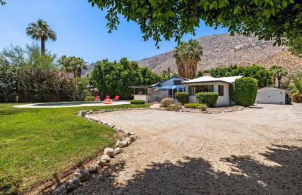 Dandelion by Avantstay Pool, 0.2mi to Downtown! - Foto 66