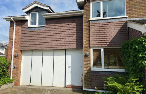 Cosy Apartment with Office & Parking in Cranfield - Foto 6