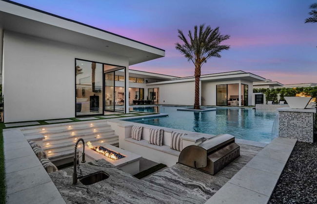 Villa Sleeps 17 w/ Pool, Firepit, Putting Green Bravo Villa 3 by Avantstay - Foto 73