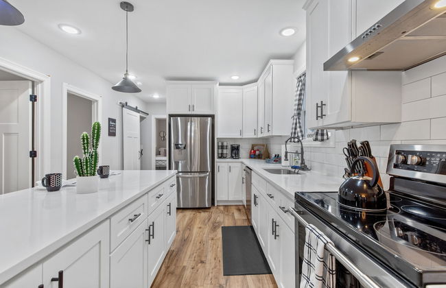 Blue Door Bungalow | JZ Vacation Rentals - Foto 11