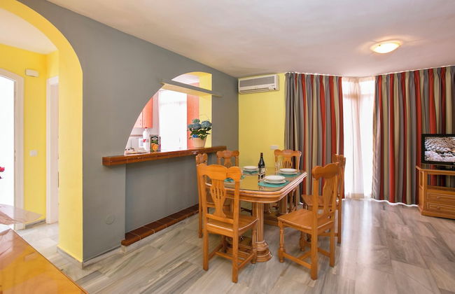 Apartamentos Ona Campanario - Photo 26