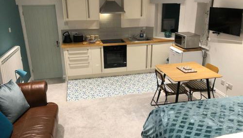 Hideaway between Coast and Moors in a beautiful Village apartment - Foto 2