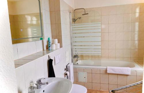 Havel Homes Apartment mit 3 SZ und MagentaTV - Foto 8