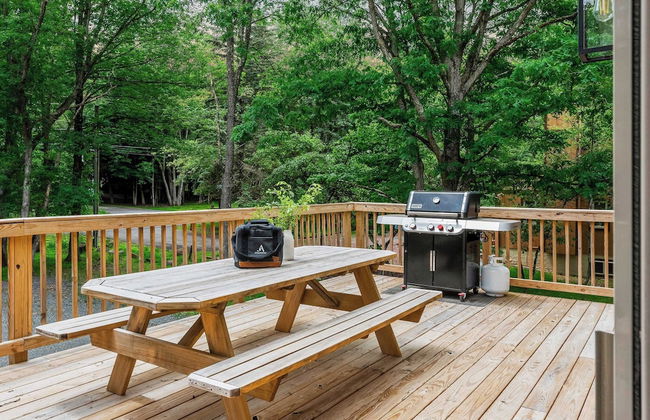 Bluejay Getaway by Avantstay Walk to Lake 7bdr, Hot Tub, Pool Table - Foto 4