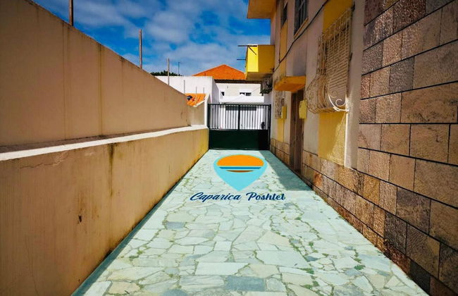 "room in Guest Room - Caparic Poshtel An Luxury And Posh Style Hostel." - Foto 1